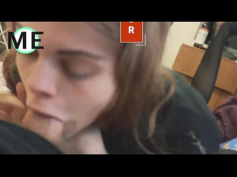 ❤️ Hrdlo vtáka, roztrhané pančuchy a roztrhané podpätky pekné stretnutie Sex video na sk.porn-mate.ru